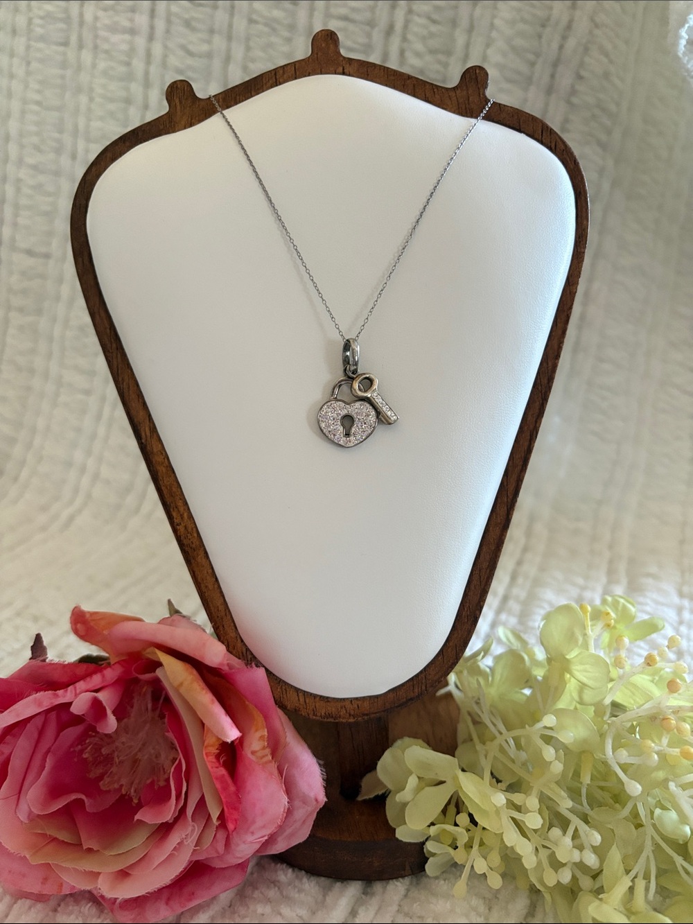 925 Silver Heart Lock and Key Pendant Necklace - Silver